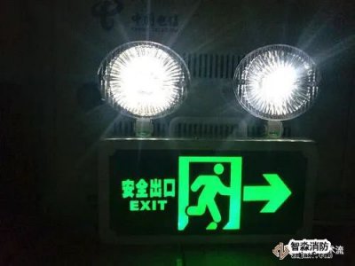 雙頭應(yīng)急燈的蓄電池多久需要更換？這部國標(biāo)給